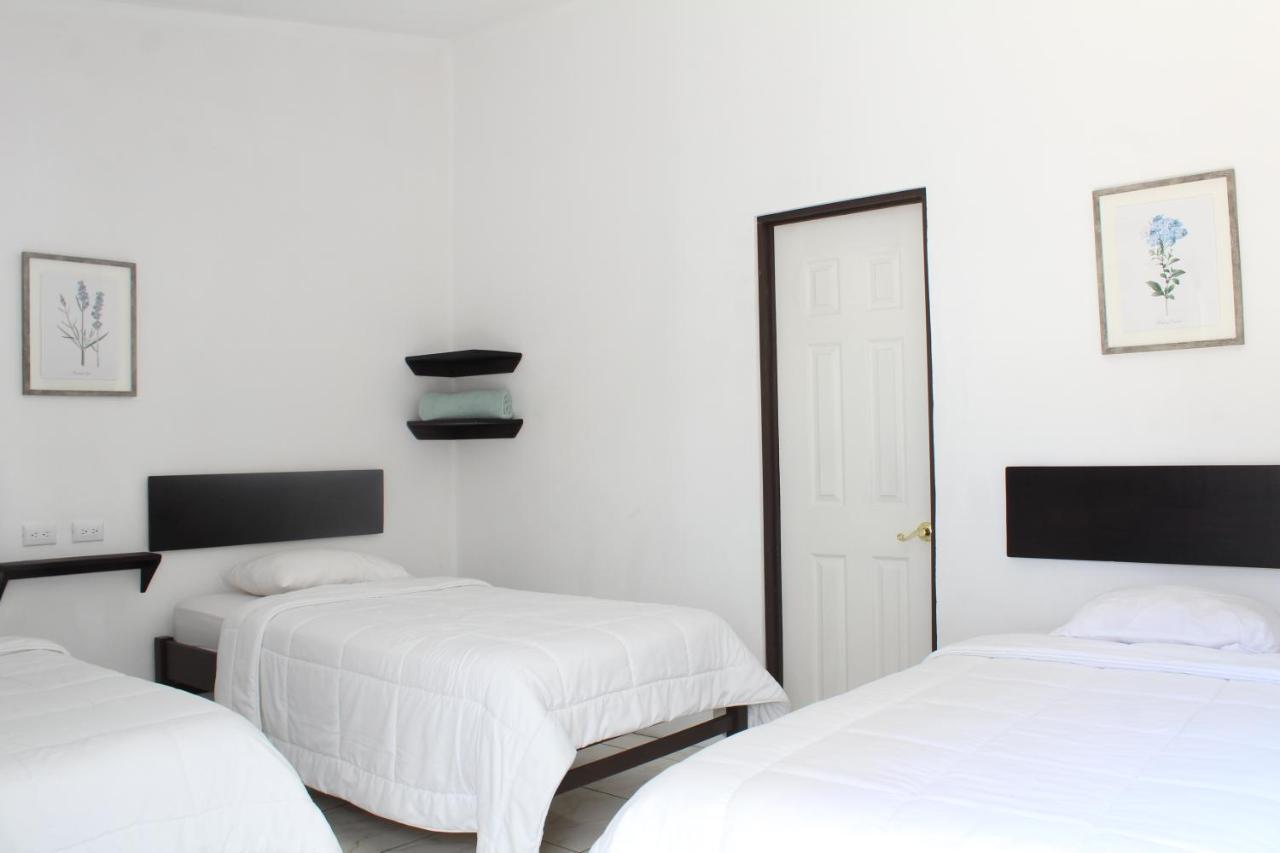 Hotel Cañas מראה חיצוני תמונה