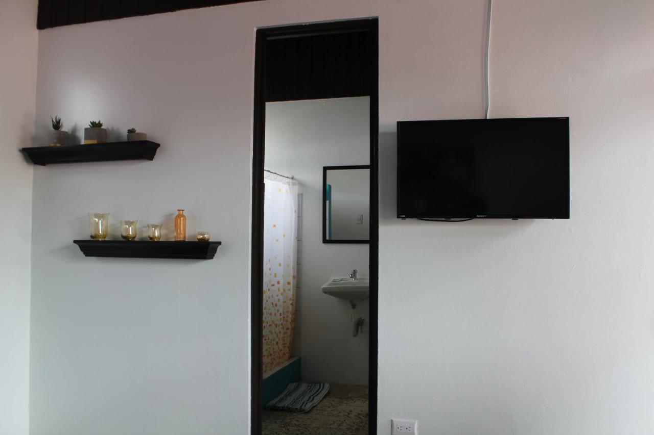 Hotel Cañas מראה חיצוני תמונה