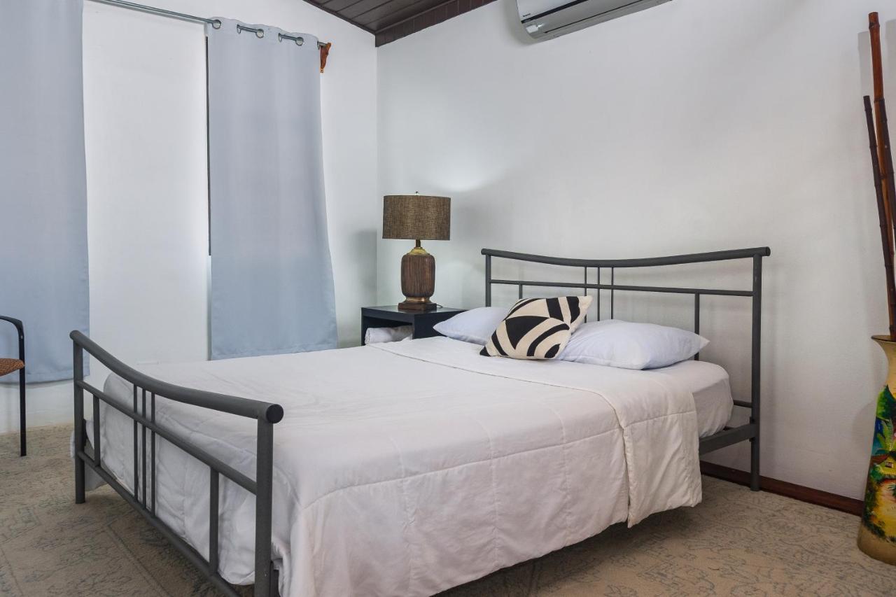 Hotel Cañas מראה חיצוני תמונה